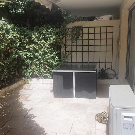 Charming 42M With Terrace In The City Center Saint-Tropez Extérieur photo